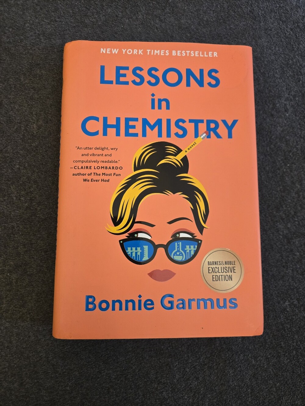 Lessons In Chemistry, Hardcover